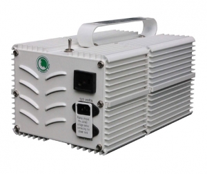 Maverick 600W Switchable Aluminum Ballast MH/HPS 120V or 240V